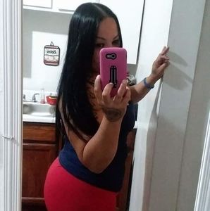 Meet your Posher, Marie